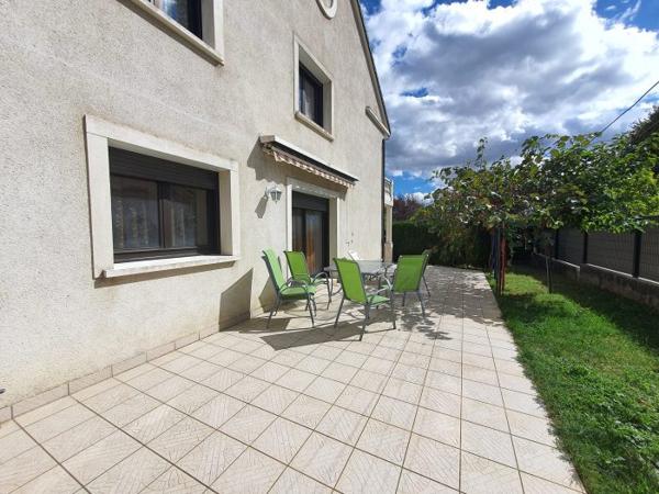 Maison individuelle Daix Residentiel 257.99 m²
