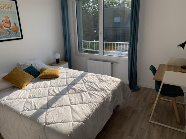 Maison
         4 pièces
        - 88 m² Exclusivité 345 000 € *