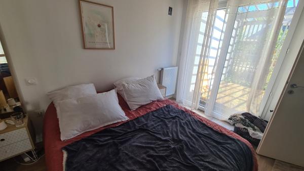 Maison
         4 pièces
        - 88 m² Exclusivité 345 000 € *