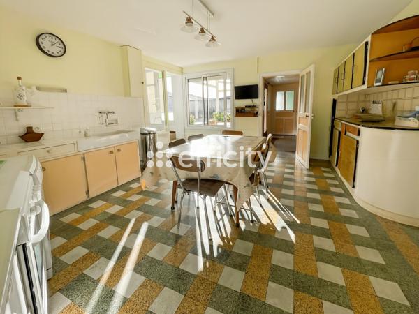 Maison 8 pièces - 157 m²