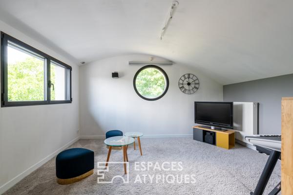 Originale contemporaine vue dégagée, lumière et volumes