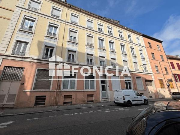 Location Studio 35.8 m² - 3 RUE DE LA CONVENTION Villeurbanne 69100