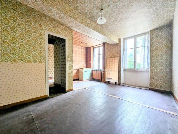 Bien à usage d'habitation de 186 m2, possibilité de division de propriété.