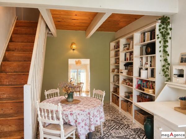 Maison à LE COLLET-DE-DEZE, 48160 - 4 pièces 82m²