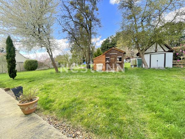 A VENDRE - CHAUMONT EN VEXIN Longère rénovée avec extension de 180 m² habitables - 5 chambres - 1800 m² de terrain