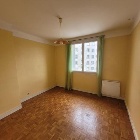 BREST : APPARTEMENT T3  2 chambres