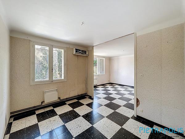 SÈTE : Quartier La Perrière : Appartement T3 65,28m² loi carrez, terrasse, balcon.