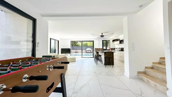 Vente Maison 6 pièces 200 m2 à Cagnes-sur-Mer