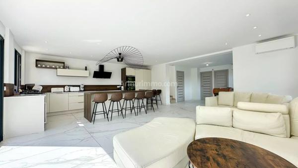 Vente Maison 6 pièces 200 m2 à Cagnes-sur-Mer