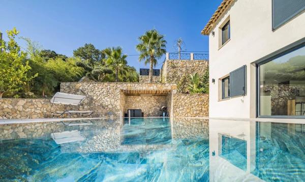 Vente Maison 6 pièces 200 m2 à Cagnes-sur-Mer