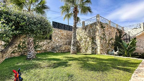 Vente Maison 6 pièces 200 m2 à Cagnes-sur-Mer