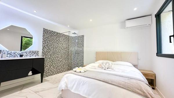 Vente Maison 6 pièces 200 m2 à Cagnes-sur-Mer