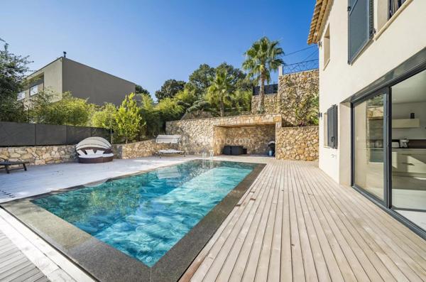Vente Maison 6 pièces 200 m2 à Cagnes-sur-Mer