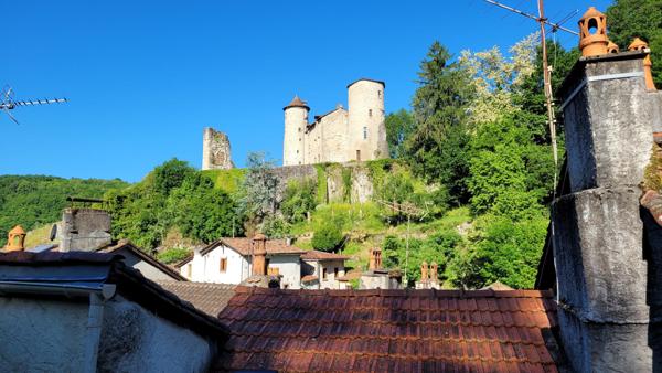 Maison de village avec terrain