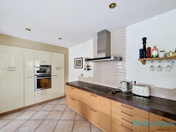 Sète : sur une parcelle de 461 m² Maison T4 plain-pied, piscine,garage