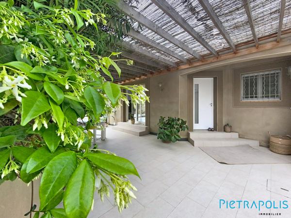 Sète : sur une parcelle de 461 m² Maison T4 plain-pied, piscine,garage