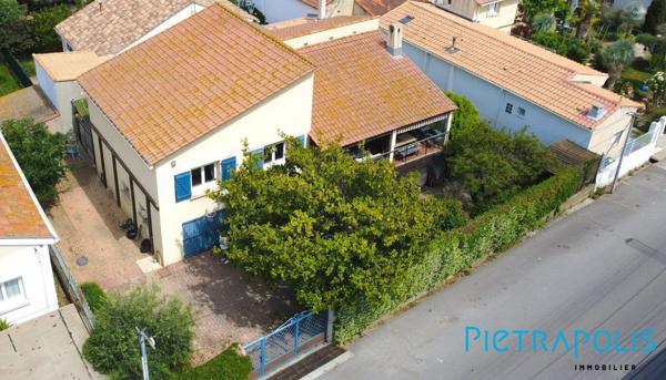 SÈTE - QUARTIER TRIOLET : Sur une parcelle de 485m², Maison R+1 160m², garage.