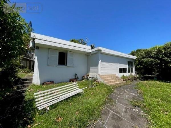 Maison à vendre à Saint-Denis à la Réunion (97417), ref : 97409-240