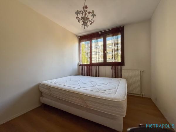 T4 proche Part-dieu avec balcon et box