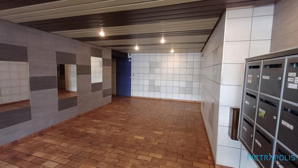 T4 proche Part-dieu avec balcon et box