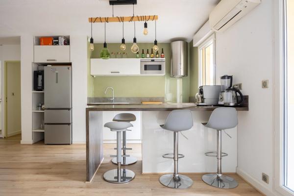 ***VISITE VIRTUELLE DISPONIBLE SUR DEMANDE...A LOUER...MARSEILLE 9EME...T3 MEUBLE AVEC TERRASSE & JARDIN...RESIDENCE FERMEE ET SECURISEE...TERRASSE...BOX***