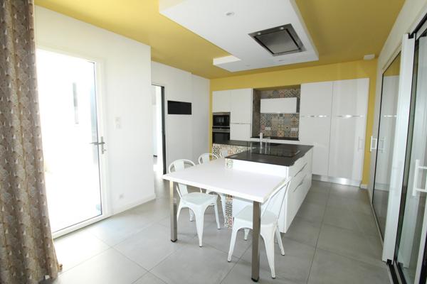 CHOLET VAL DE MOINE, MAISON CONTEMPORAINE 123M2