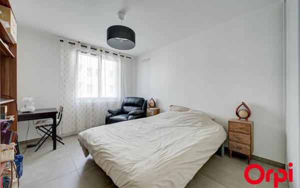 Appartement à vendre    5 pièces • 94 m2 Lyon 8