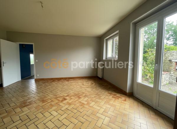 Vente
                Maison135 m² - 5 Pièces -
                    LE MOLAY LITTRY (14330)