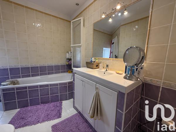 Maison à vendre 8 pièces 250 m² Pierrelatte