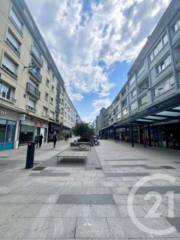 Appartement F2 à vendre  2 pièces - 77 m 2   BOULOGNE SUR MER  - 62