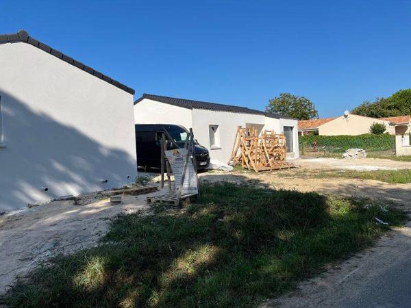 MAISON à VAUX SUR MER