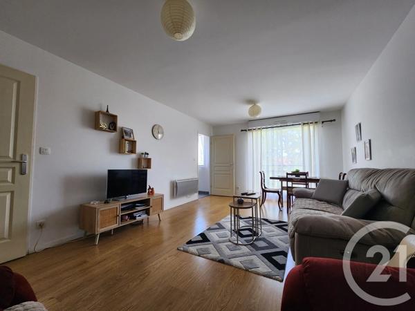 Appartement F3 à vendre  3 pièces - 68,05 m 2   COMPIEGNE  - 60