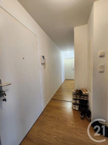 Appartement F3 à vendre  3 pièces - 68,05 m 2   COMPIEGNE  - 60
