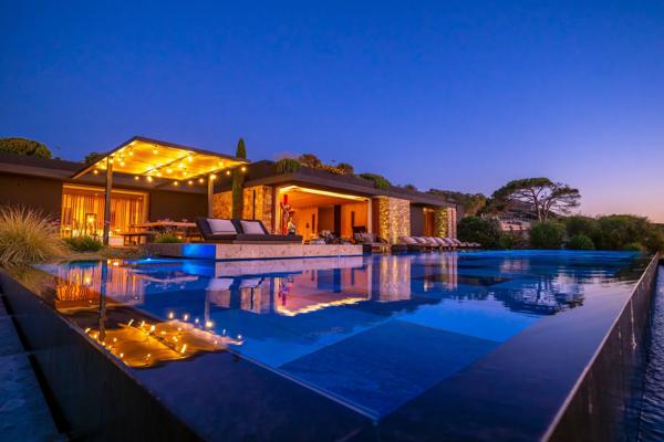 Vente Villa de luxe Calvi 9 Pièces 400 m²