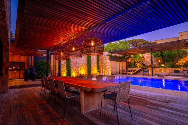 Vente Villa de luxe Calvi 9 Pièces 400 m²