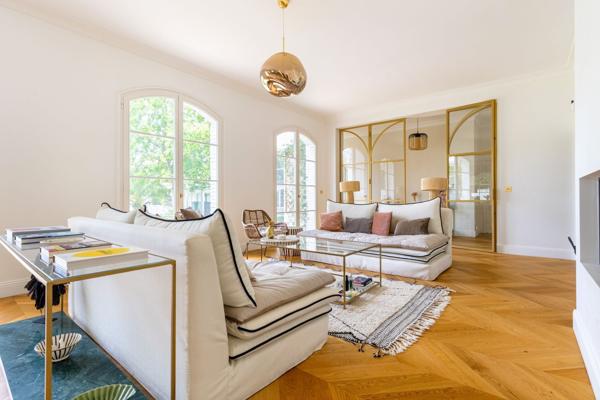 Vente Maison de luxe Bordeaux 8 Pièces 326 m²