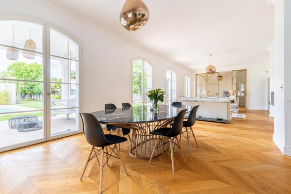 Vente Maison de luxe Bordeaux 8 Pièces 326 m²