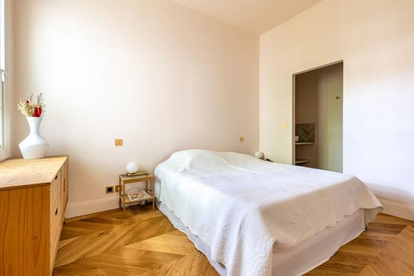 Vente Maison de luxe Bordeaux 8 Pièces 326 m²