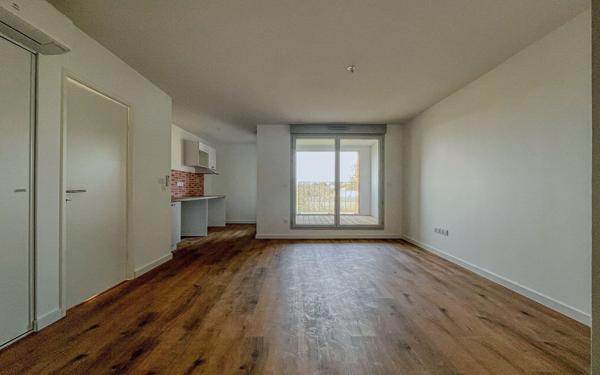 Appartement à vendre    3 pièces • 64,21 m2 Toulouse