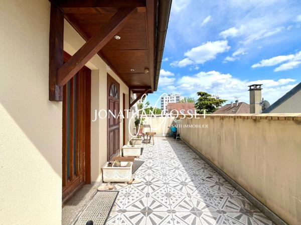 Carrières-sous-Poissy: Appartement 2 pièces -42m²-1 ch