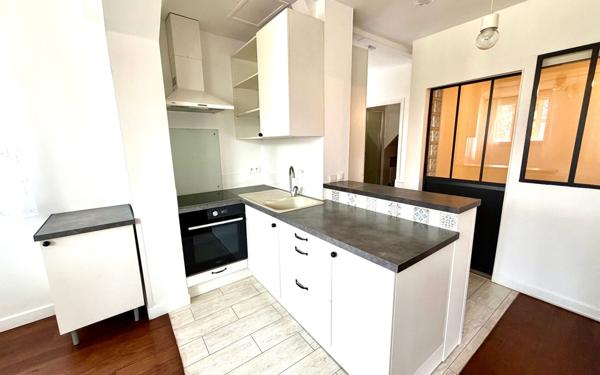 Appartement à louer    1 pièce •  Chelles