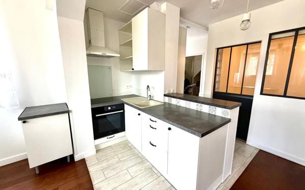 Appartement à louer    1 pièce •  Chelles