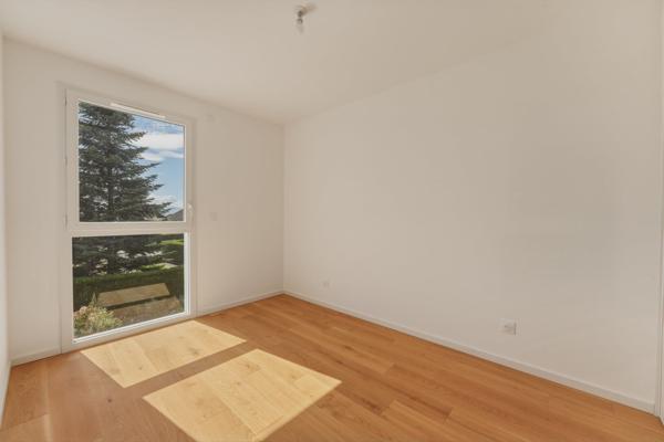 Vente Appartement de luxe Évian-les-Bains 4 Pièces 88 m²