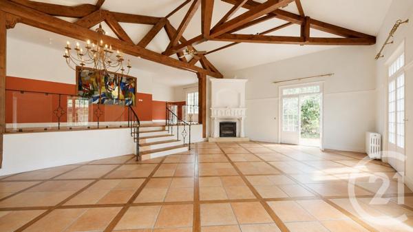 Maison à vendre  7 pièces - 188,20 m 2   BIDART  - 64
