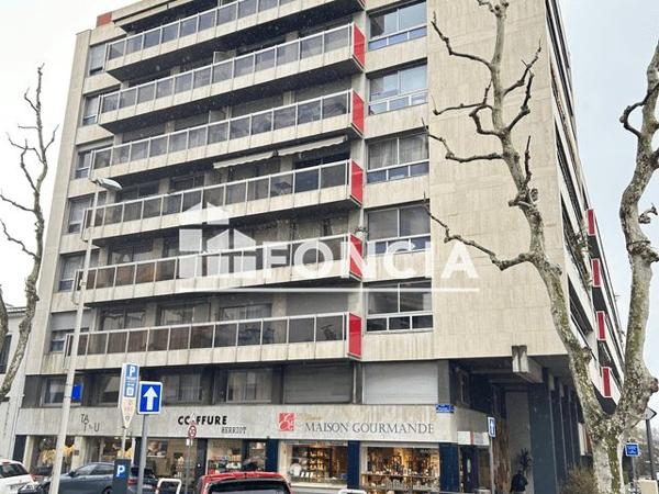 À vendre Appartement 2 pièces 46 m² - Marseille 13008