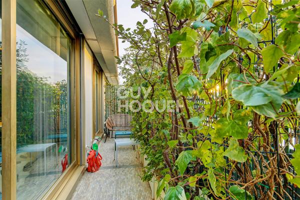 PARIS XVI - JASMIN 87m2 avec balcon/ terrasse 11m2