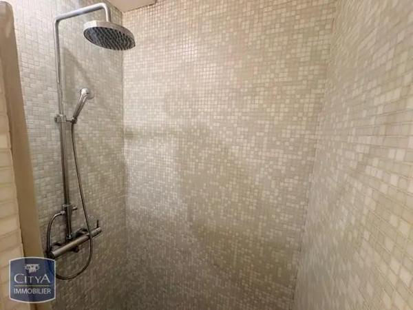 Appartement à louer 2 pièces 60.6m² Paris 1er Arrondissement (75001)