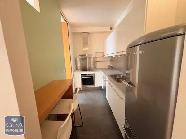 Appartement à louer 2 pièces 60.6m² Paris 1er Arrondissement (75001)