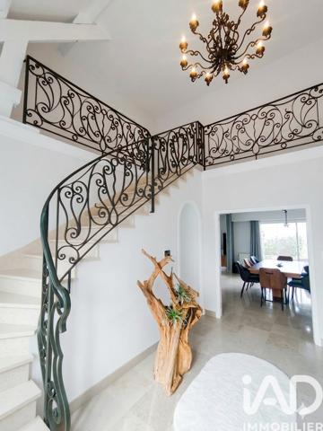 Maison à vendre 7 pièces 250 m² Montluçon