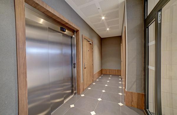 Asnières-Gare Appartement 2 pièces 43.78 m² avec terrasse de 38.26 m²
